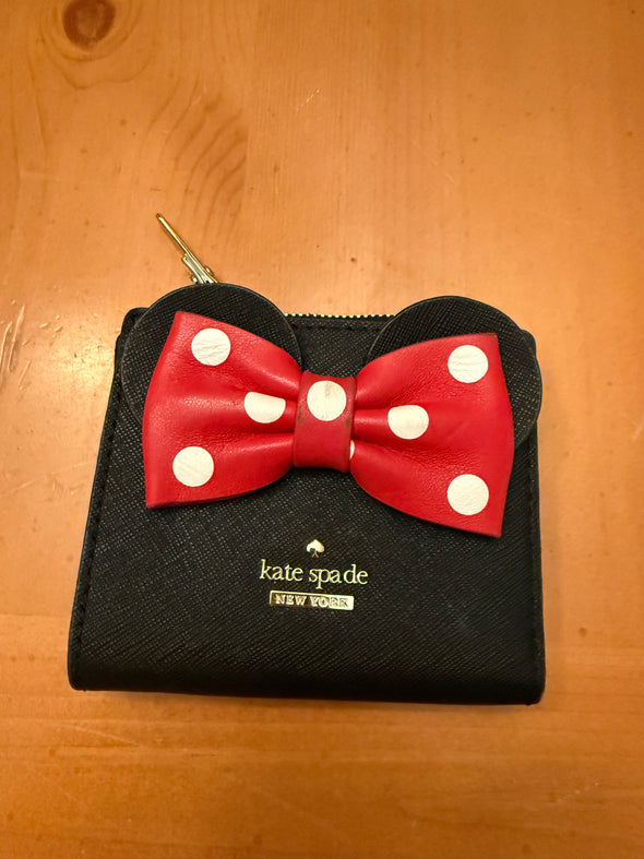 Kate Spade Minnie Wallet - Used 1or2 times