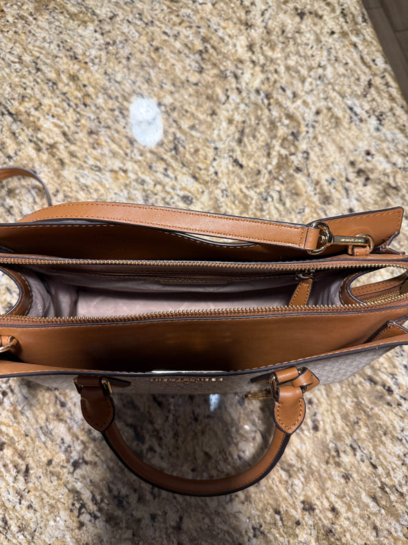 Michael Kors brown/white handbag